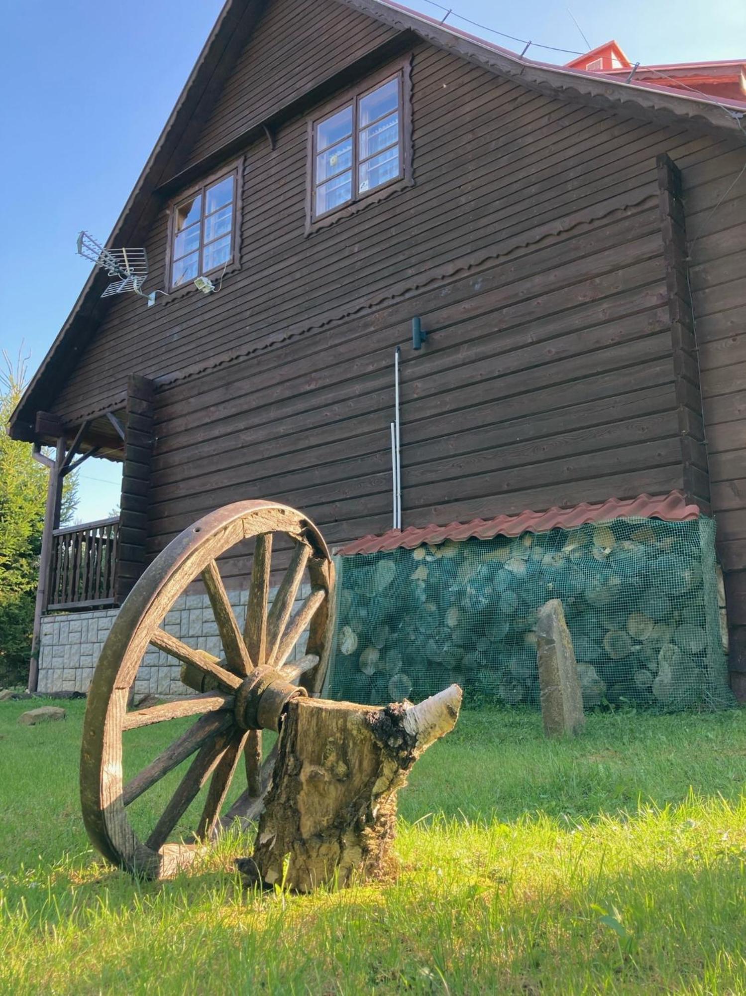 Urocza Chata Z Sauna W Bieszczadzkim Parku Krajobrazowym Буковець Екстер'єр фото